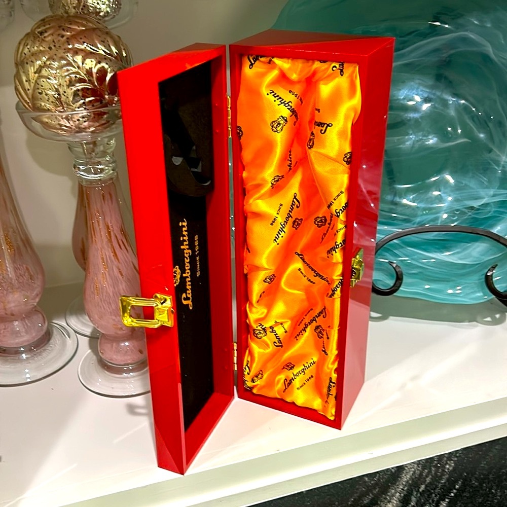 Lamborghini empty wine box